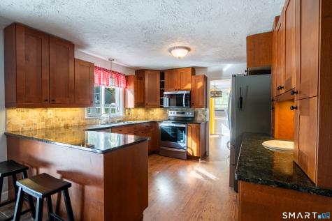 21 Fairfield Drive Woodstock CT 06281
