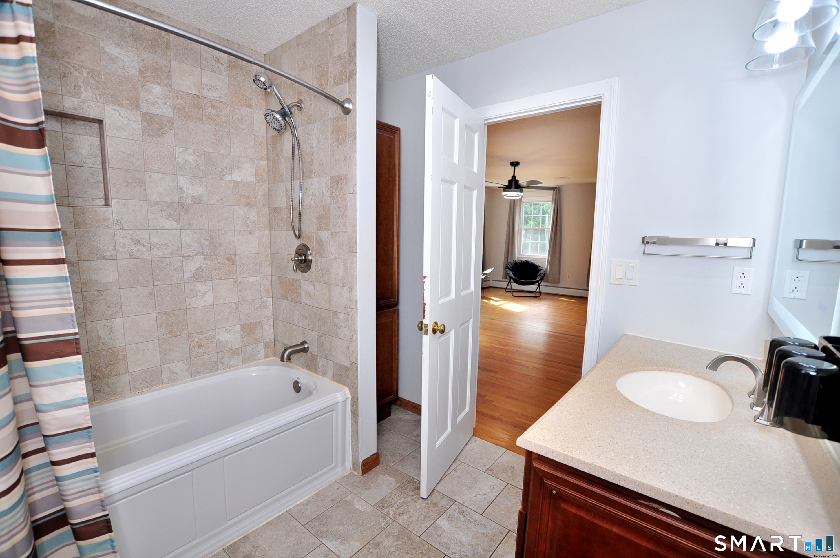 38 Milo Peck Lane Windsor CT 06095