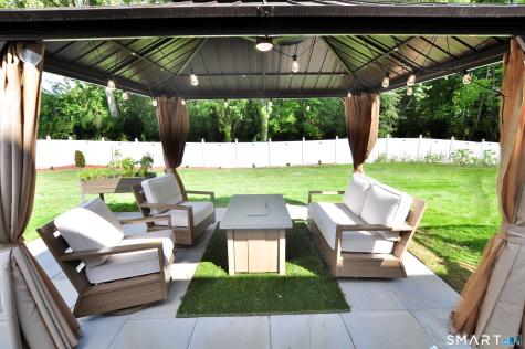 38 Milo Peck Lane Windsor CT 06095