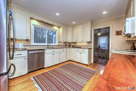 14 Ann Drive Bethany CT 06524