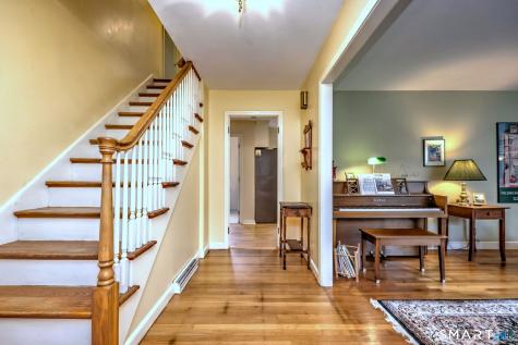 14 Ann Drive Bethany CT 06524