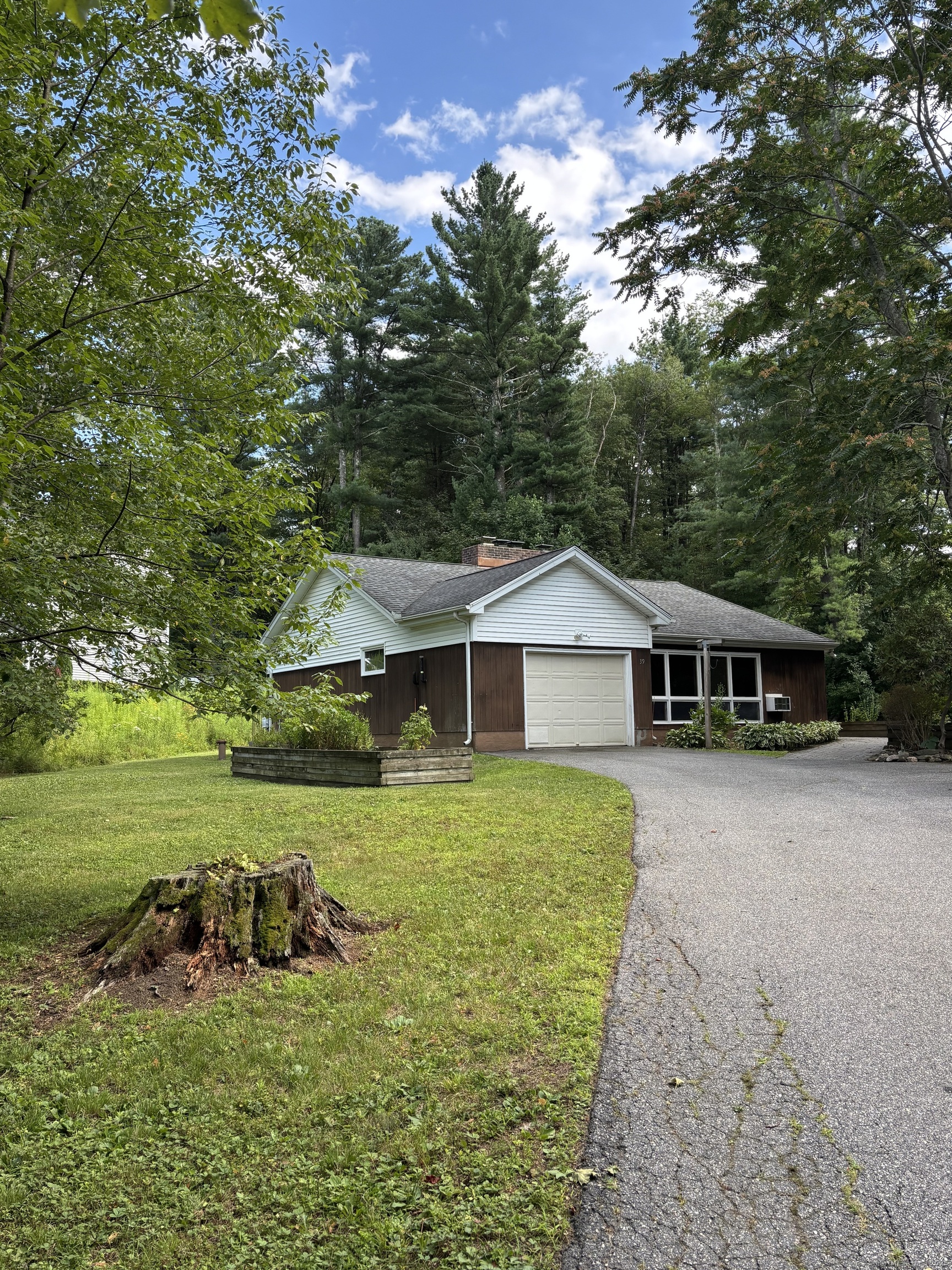39 Orchard Hill Road Harwinton CT 06791