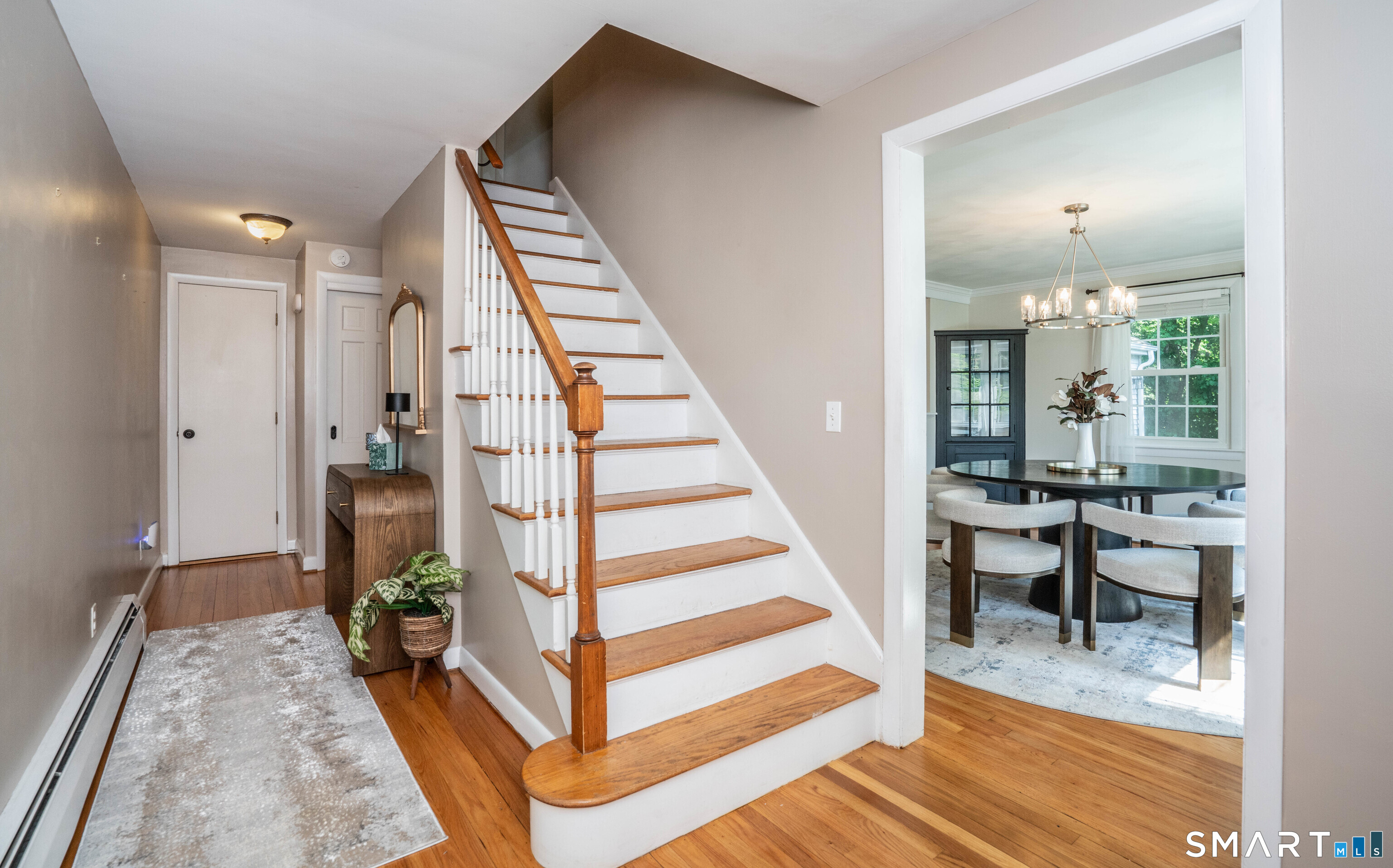 521 Shuttle Meadow Avenue New Britain CT 06052
