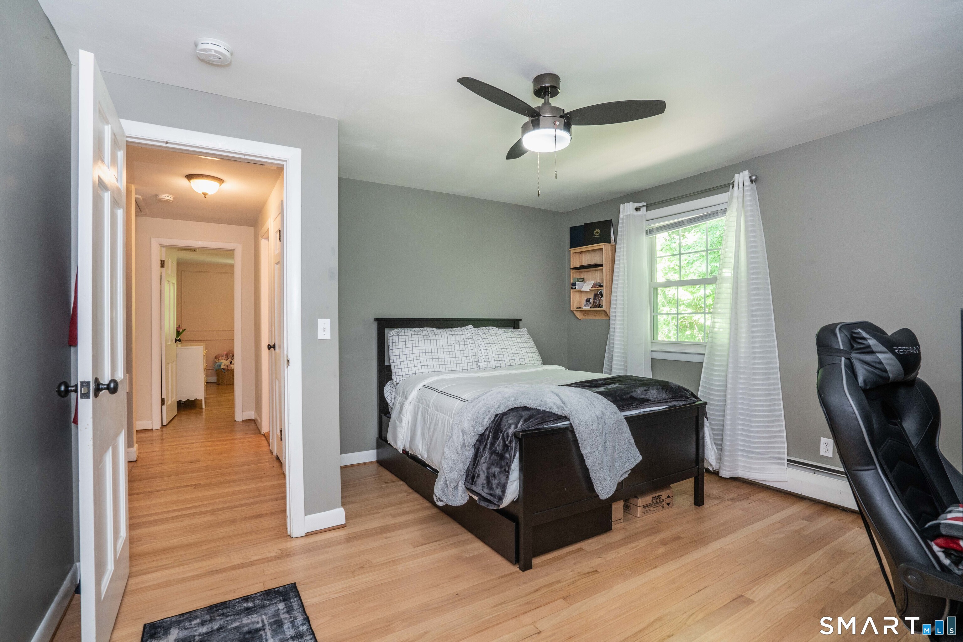 521 Shuttle Meadow Avenue New Britain CT 06052