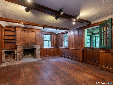 625 Charcoal Avenue Middlebury CT 06762