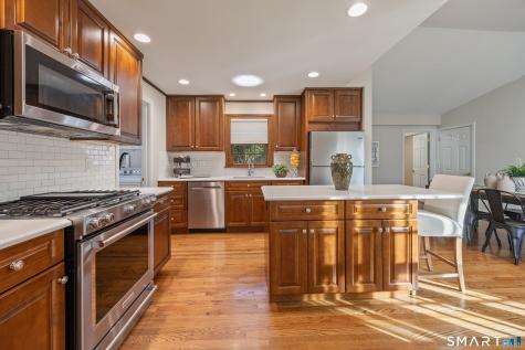 7 Sunset Road Madison CT 06443