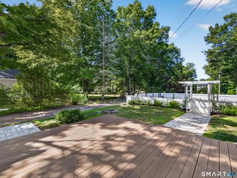 149 Liberty St Street Clinton CT 06413