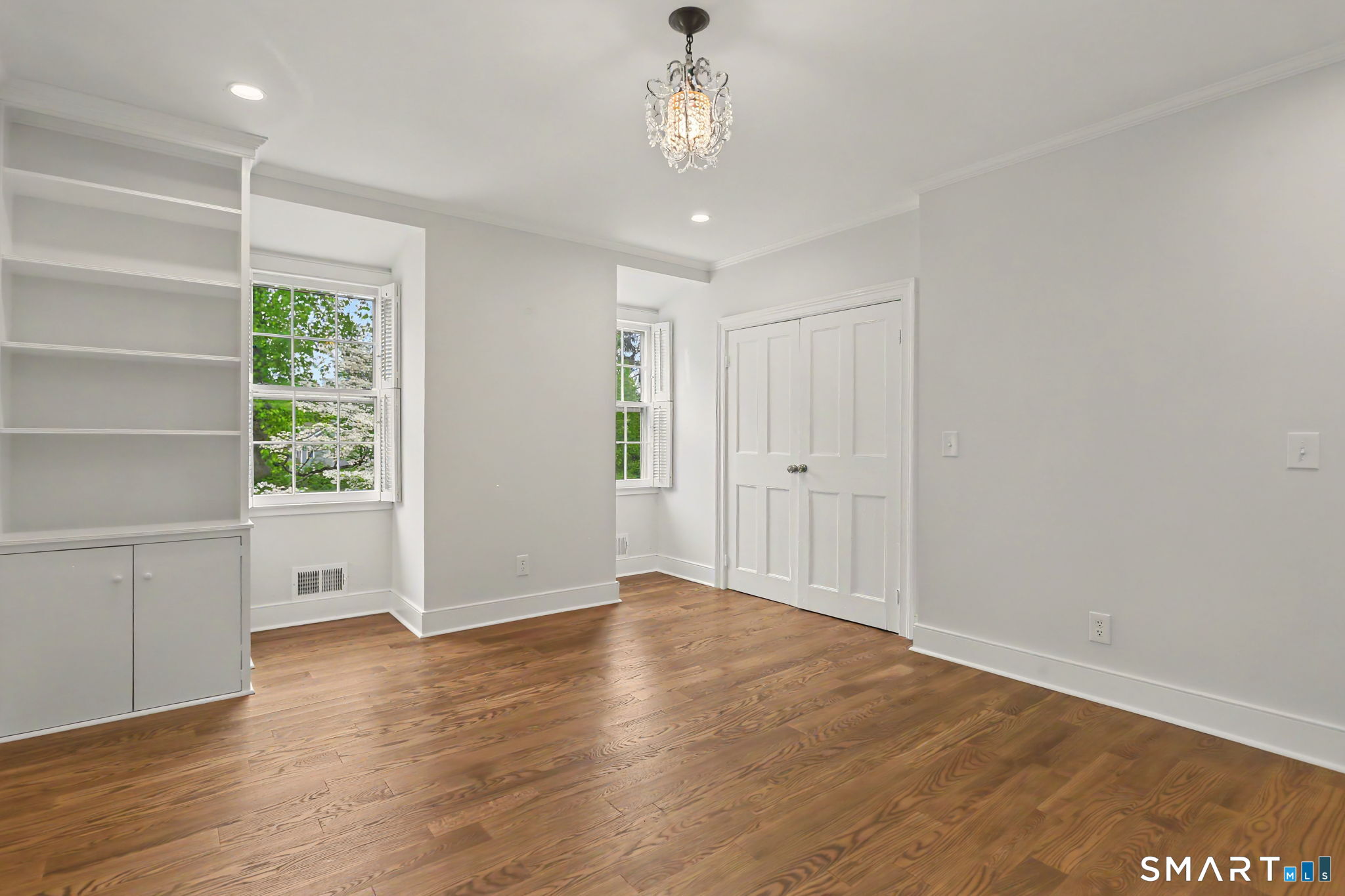 530 Roxbury Road Stamford CT 06902