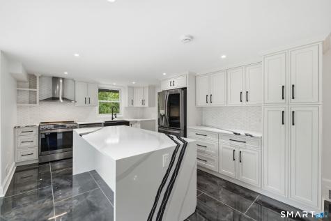 1 Tulip Tree Lane Norwalk CT 06851