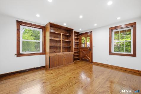 1 Tulip Tree Lane Norwalk CT 06851