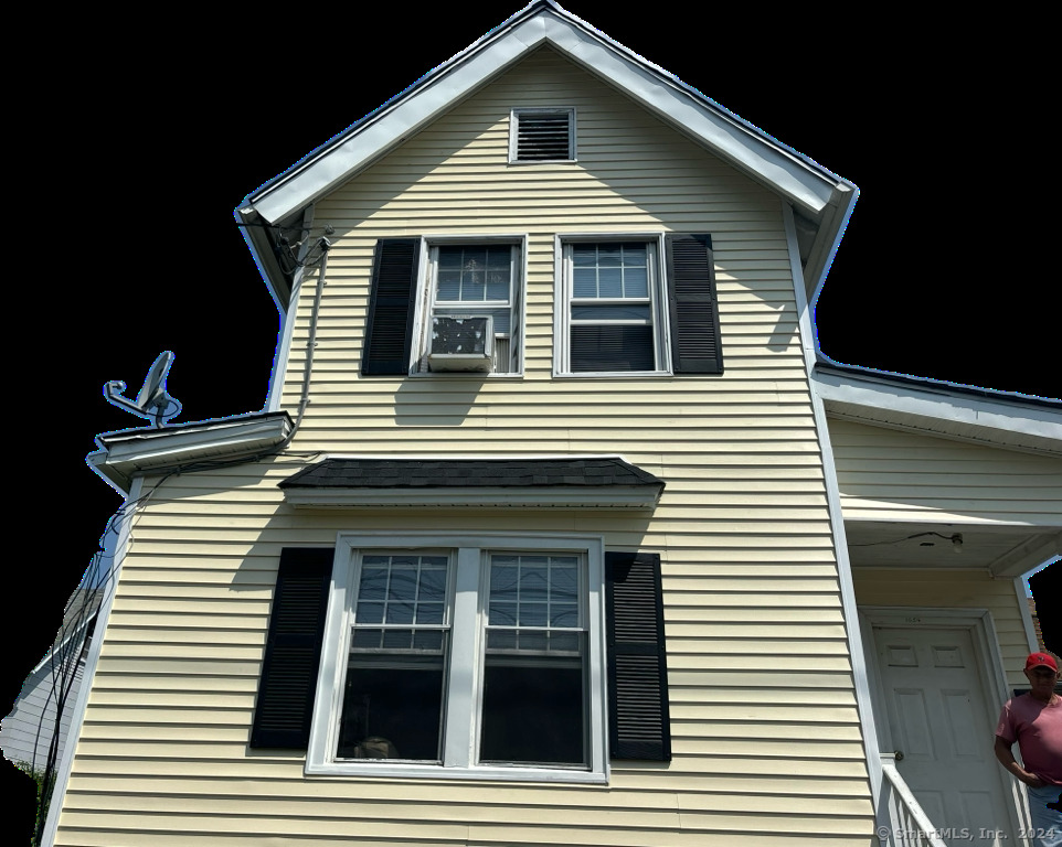 1054 Railroad Avenue Bridgeport CT 06605