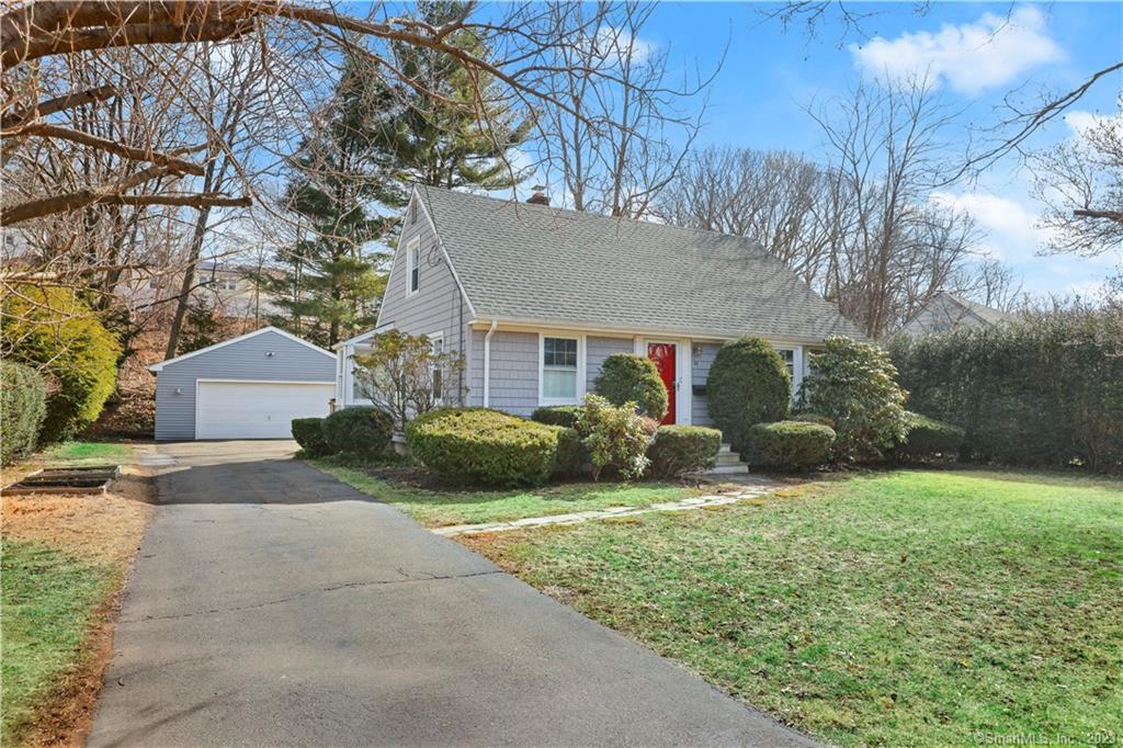 53 Blue Hills Avenue Hamden CT 06514