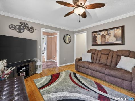 19 Power House Road Montville CT 06382