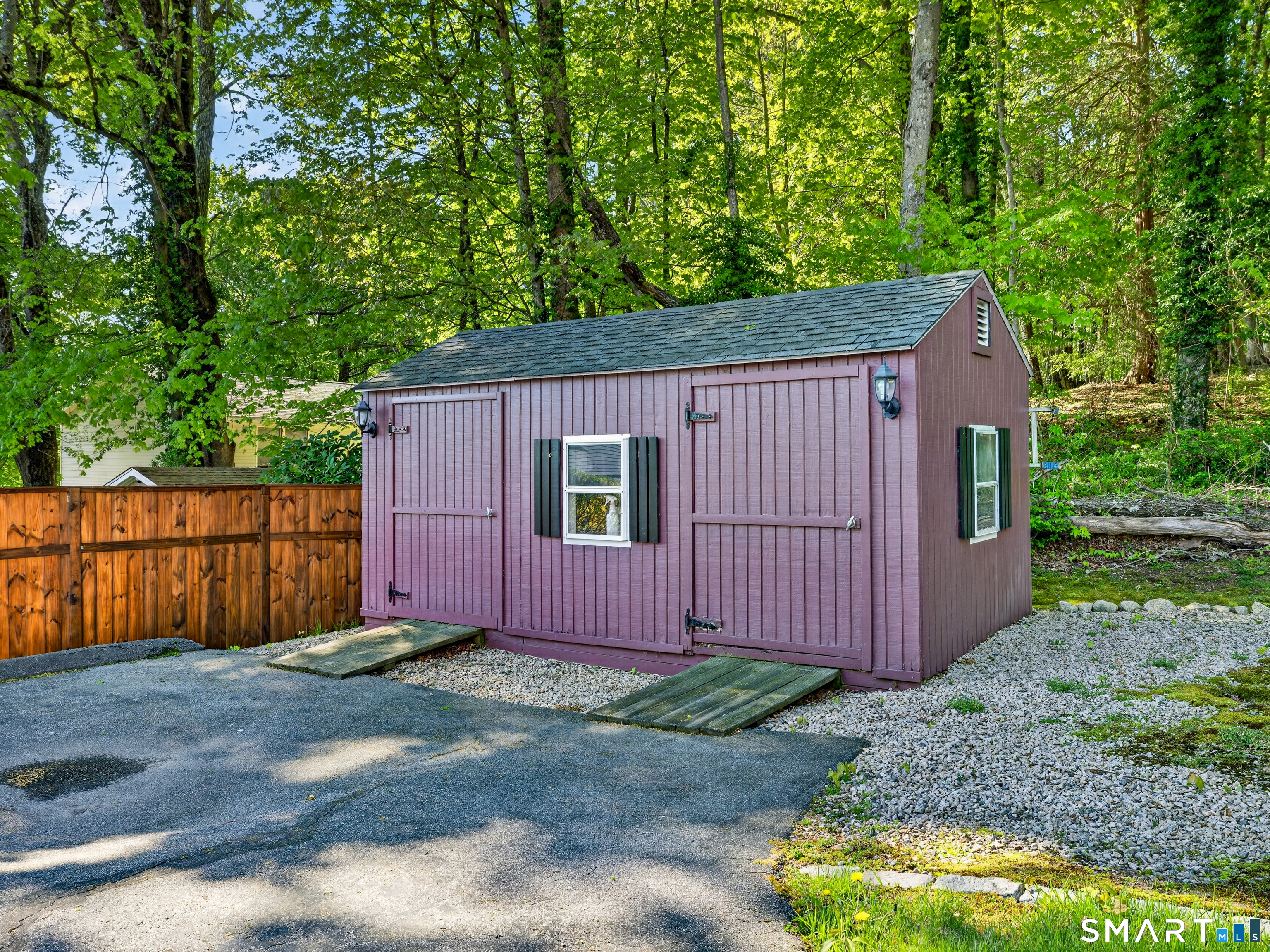 19 Power House Road Montville CT 06382