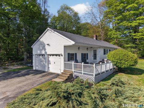 19 Power House Road Montville CT 06382