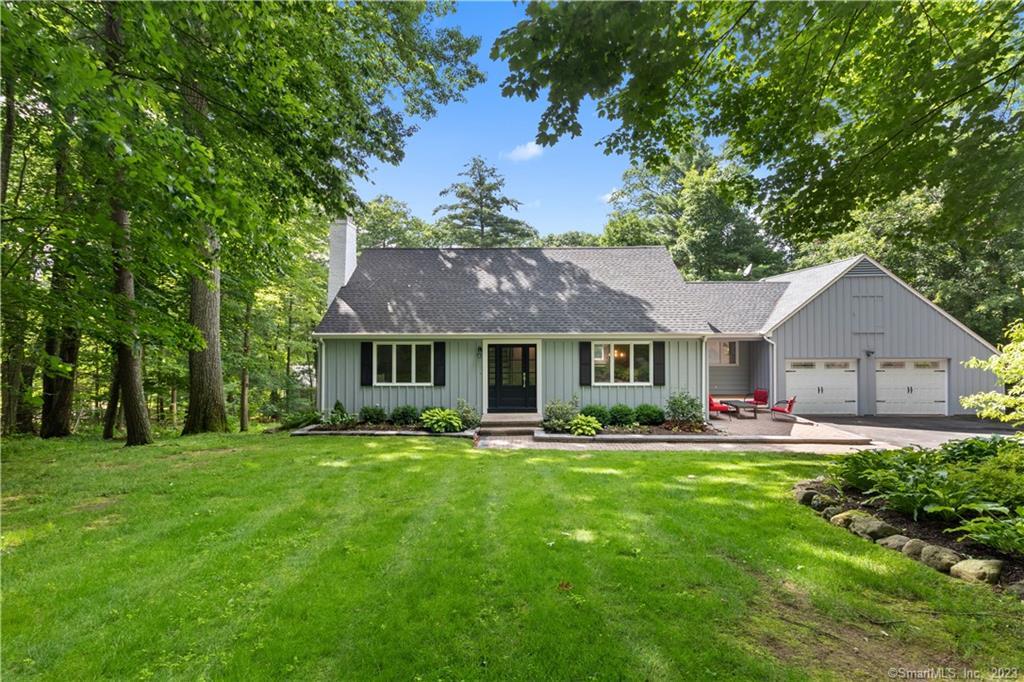 25 Brookridge Drive Avon CT 06001