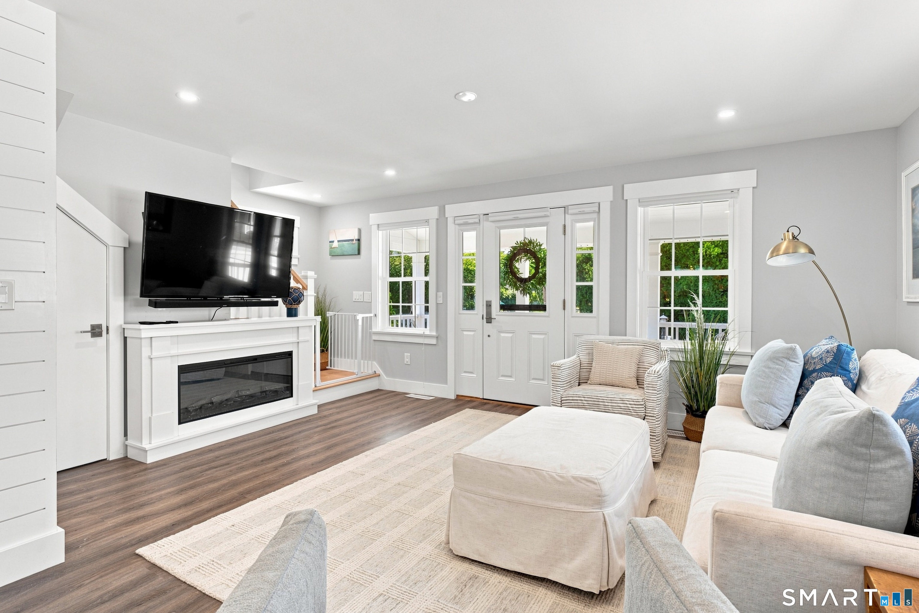 99 East Wharf Road Madison CT 06443