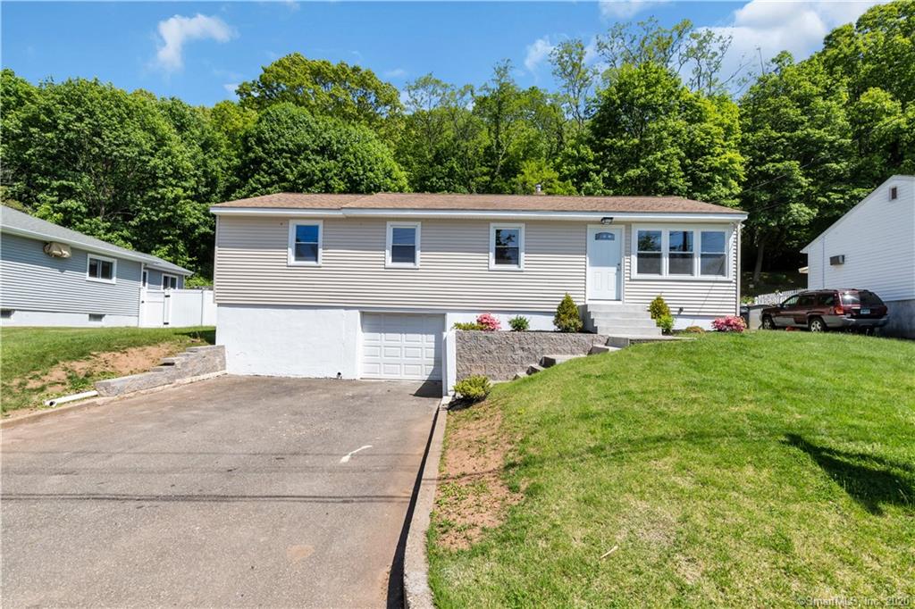 142 Borrmann Road East Haven CT 06512