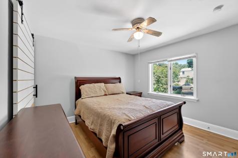 40 Sleepy Hollow Lane Stamford CT 06907
