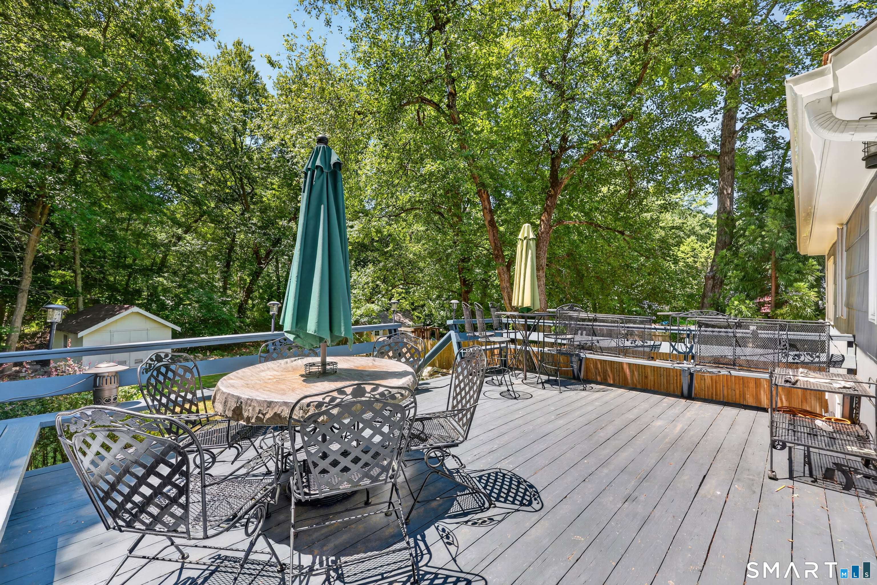 40 Sleepy Hollow Lane Stamford CT 06907