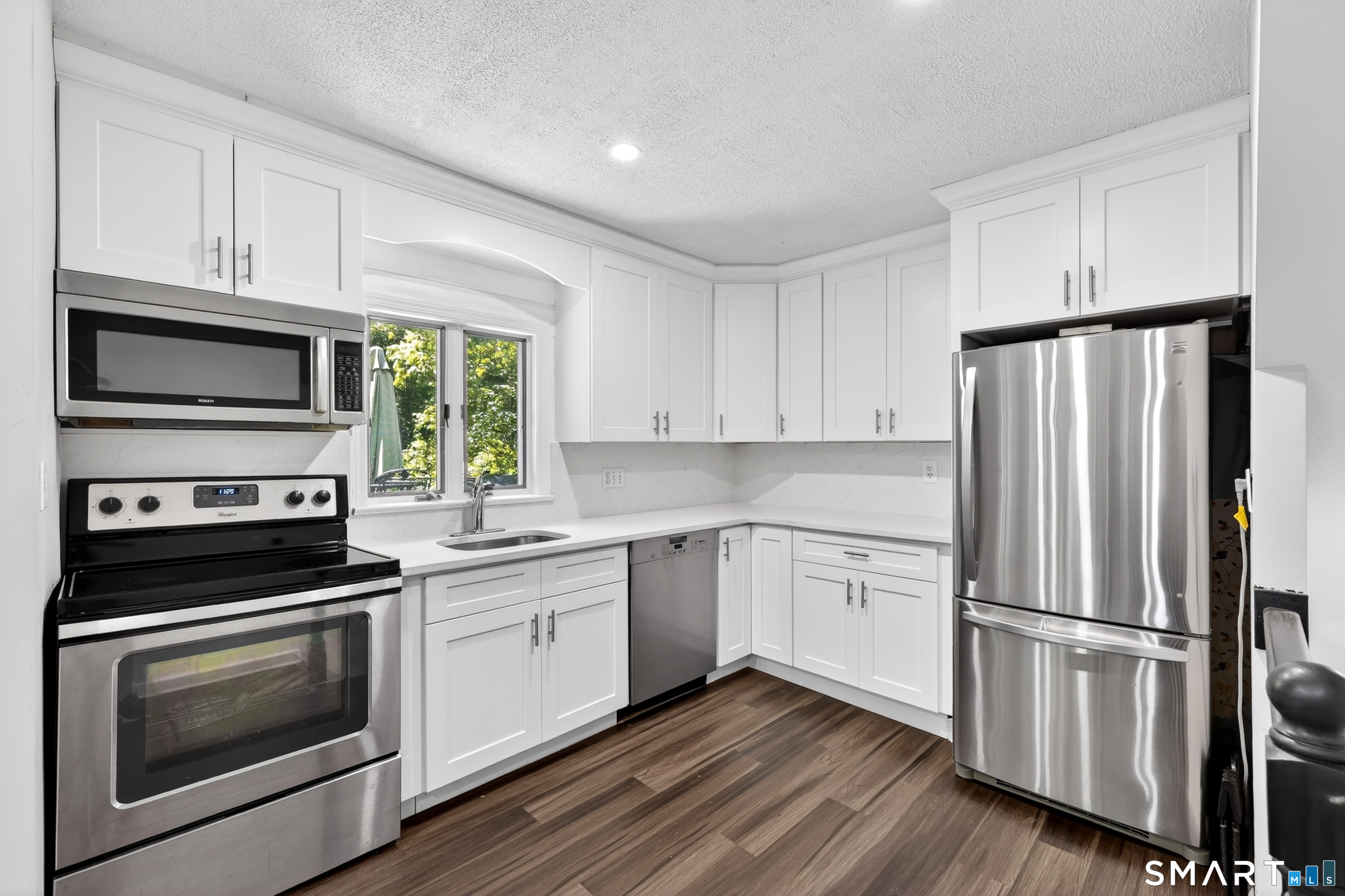 40 Sleepy Hollow Lane Stamford CT 06907