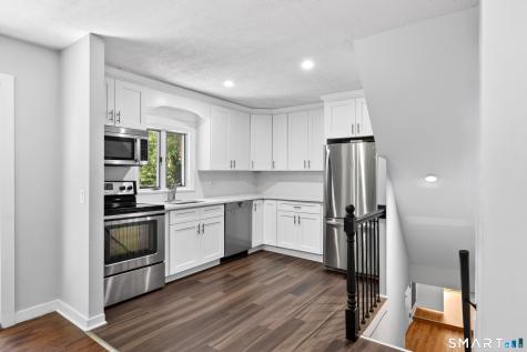 40 Sleepy Hollow Lane Stamford CT 06907