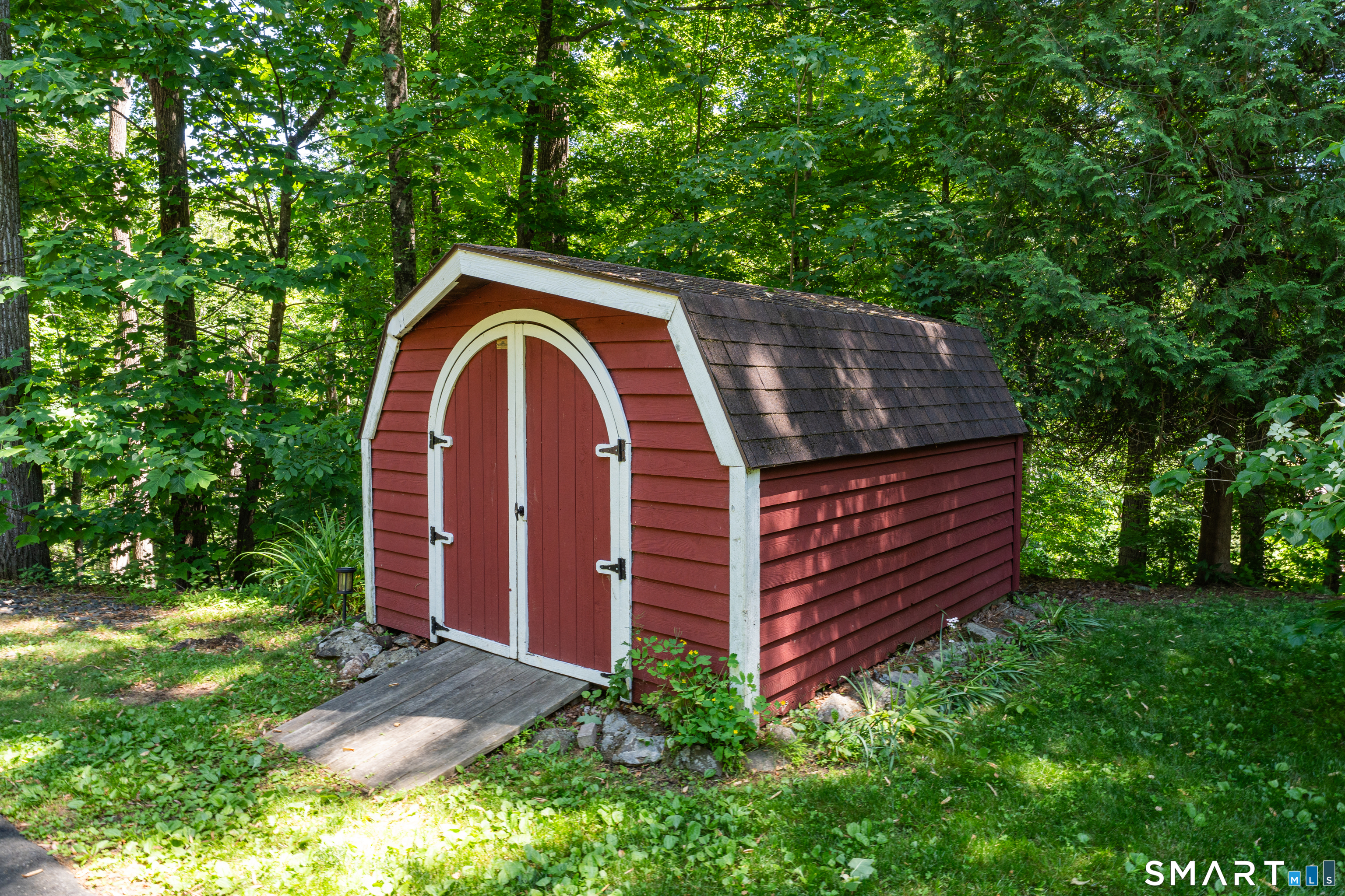 181 Wilderwood Drive Guilford CT 06437