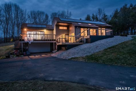 54 Baxter Street Tolland CT 06084