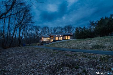 54 Baxter Street Tolland CT 06084