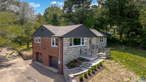 16 Gilbert Hill Road North Haven CT 06473