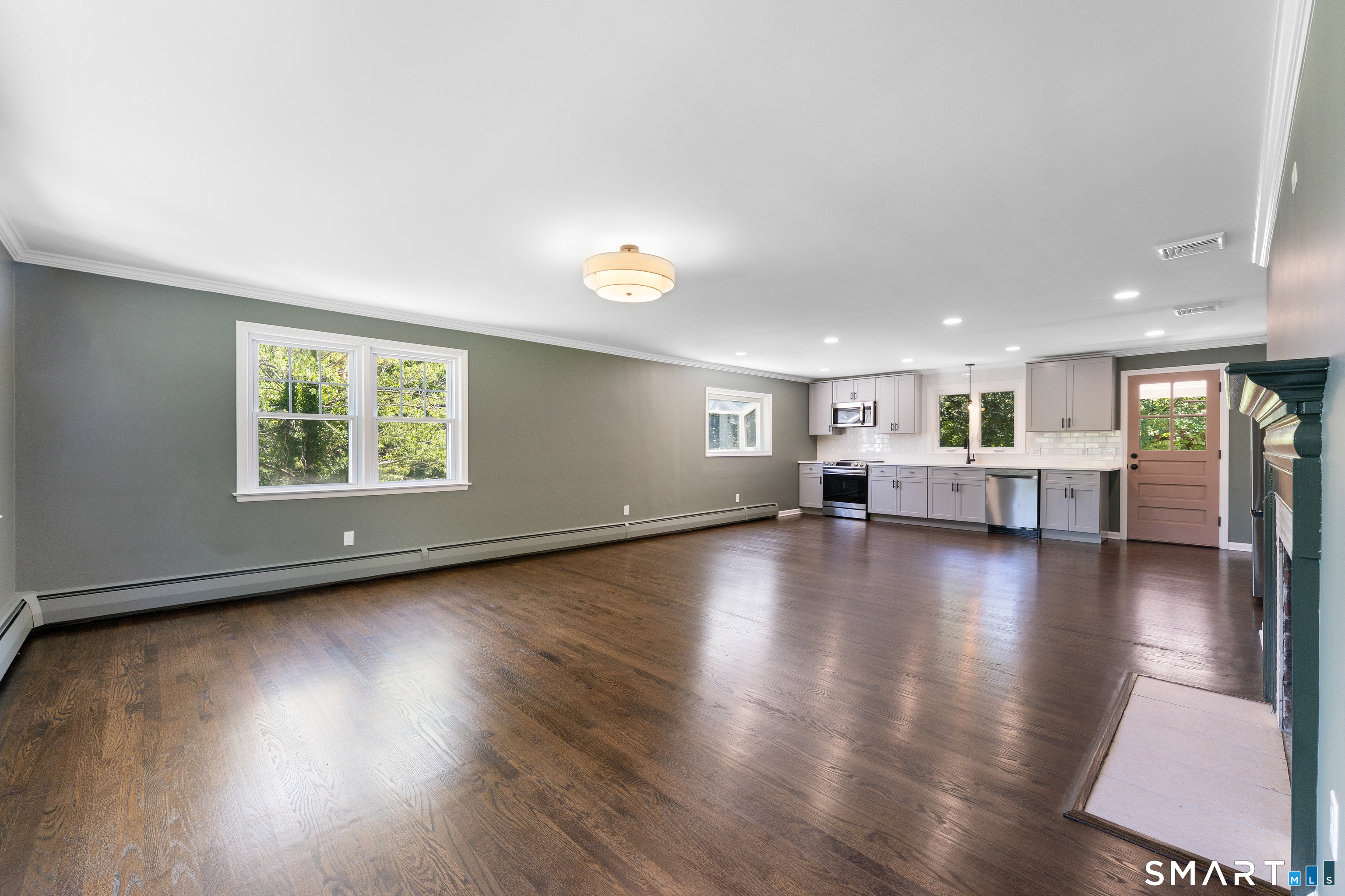 16 Gilbert Hill Road North Haven CT 06473