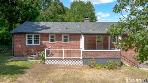 16 Gilbert Hill Road North Haven CT 06473