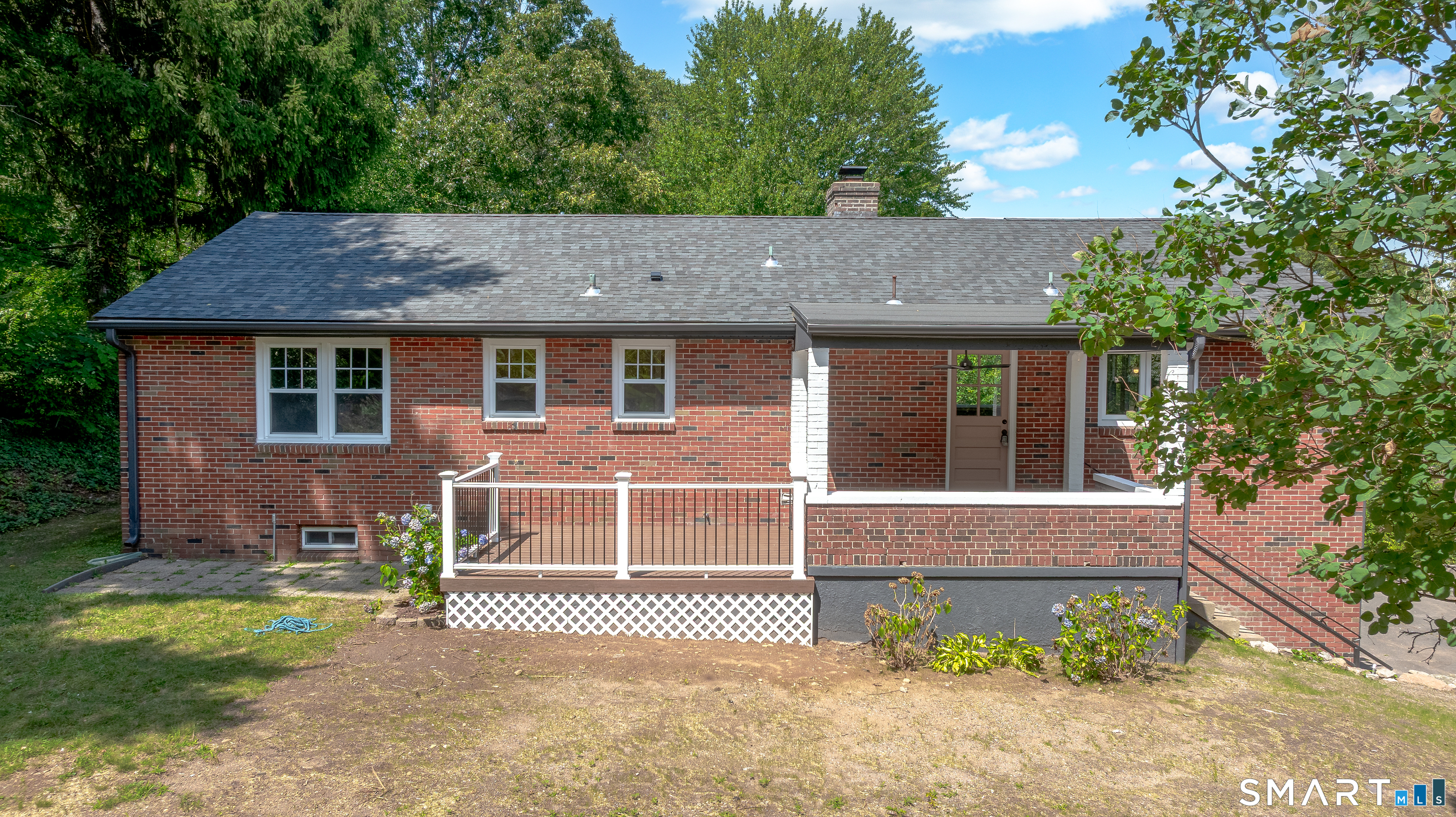 16 Gilbert Hill Road North Haven CT 06473