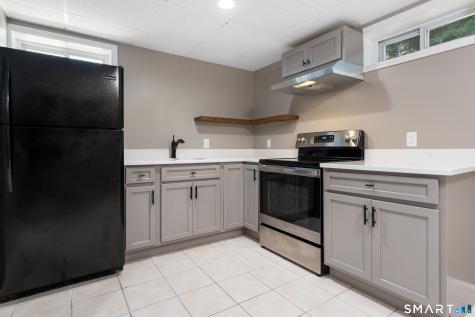 16 Gilbert Hill Road North Haven CT 06473