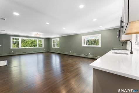 16 Gilbert Hill Road North Haven CT 06473