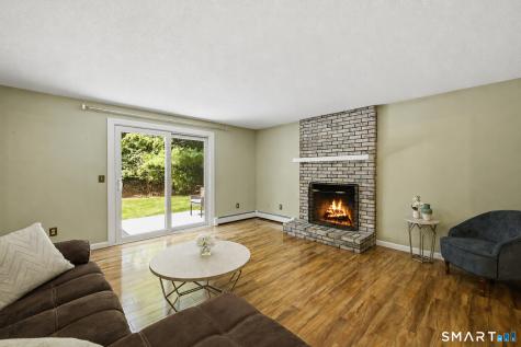 32 Braeside Crescent Manchester CT 06040