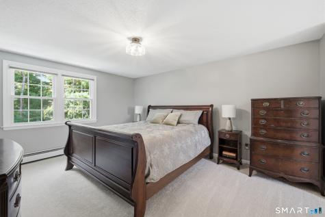 32 Braeside Crescent Manchester CT 06040