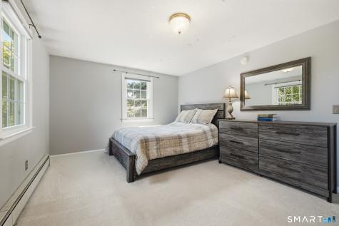 32 Braeside Crescent Manchester CT 06040