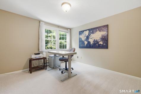 32 Braeside Crescent Manchester CT 06040