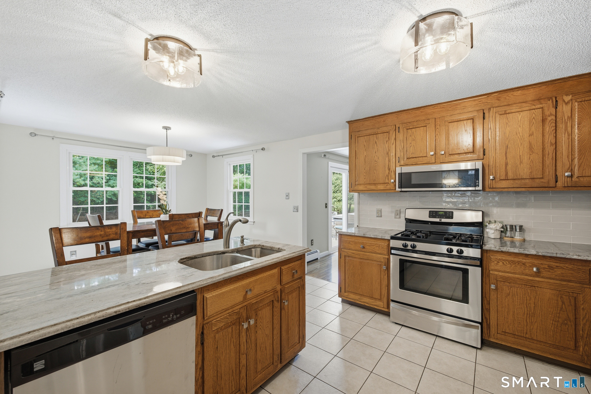 32 Braeside Crescent Manchester CT 06040
