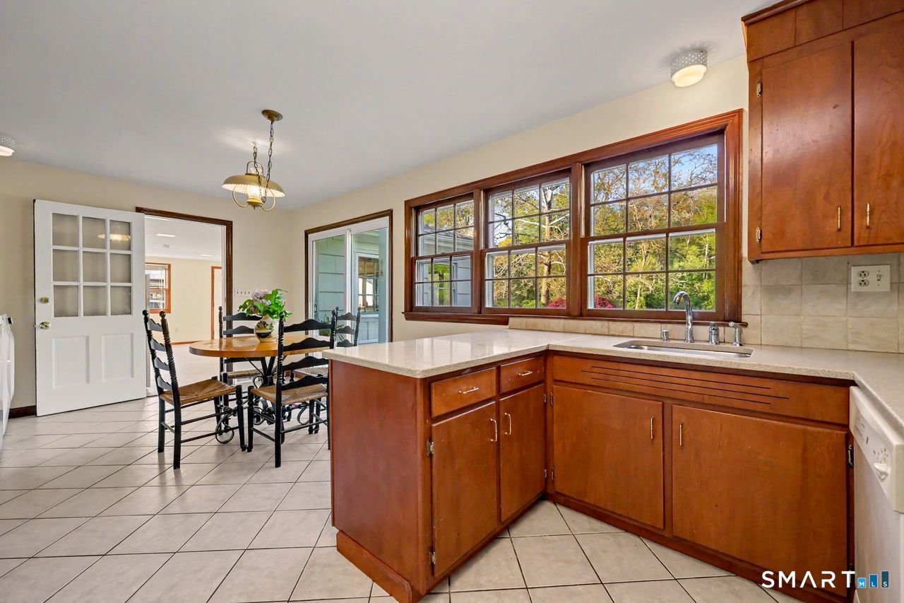 60 Rosebrook Drive Stratford CT 06614