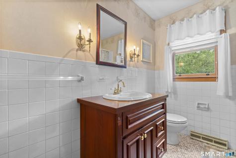 1 Sachem Drive North Haven CT 06473