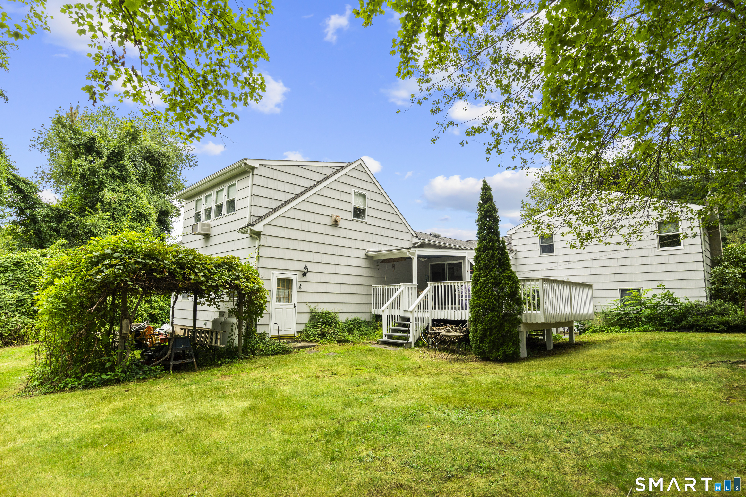 1 Sachem Drive North Haven CT 06473
