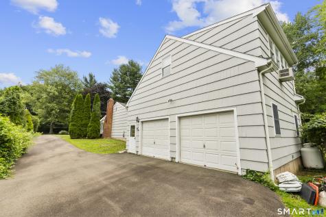 1 Sachem Drive North Haven CT 06473