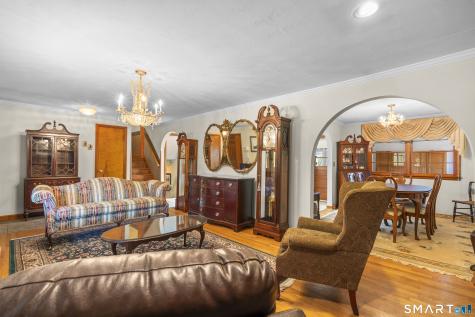 1 Sachem Drive North Haven CT 06473