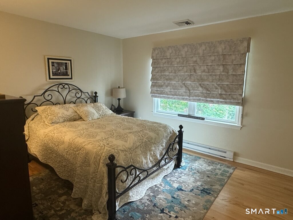76 Laurelwood Drive East Lyme CT 06357