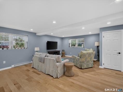 76 Laurelwood Drive East Lyme CT 06357