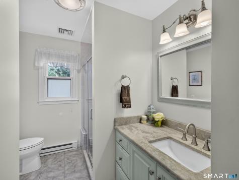 76 Laurelwood Drive East Lyme CT 06357