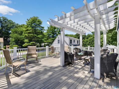76 Laurelwood Drive East Lyme CT 06357