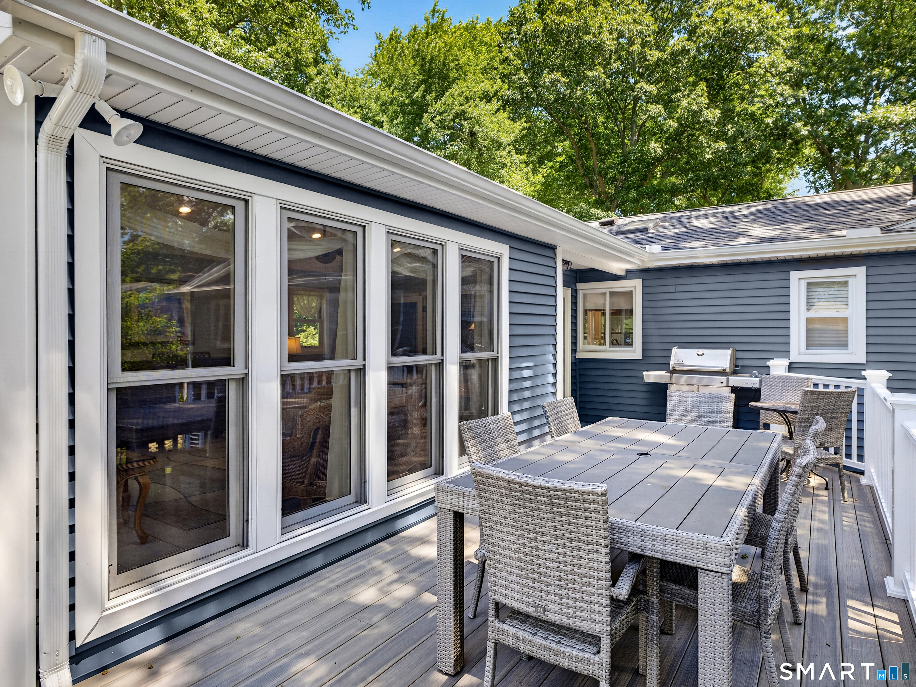 76 Laurelwood Drive East Lyme CT 06357